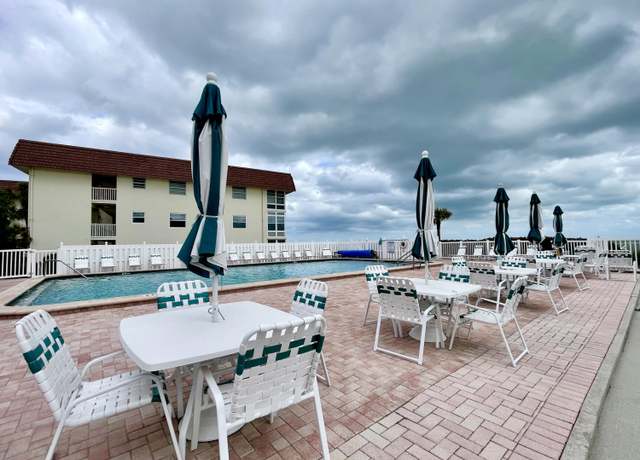 Property at 5400 A1a Hwy Unit A2, Vero Beach, FL 32963, 2 beds, 2 baths