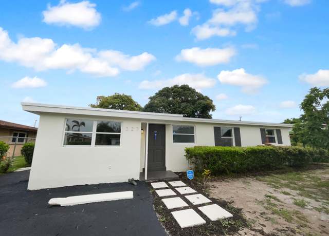 Property at 327 NW 11th Ave, Delray Beach, FL 33444, 3 beds, 1.5 baths