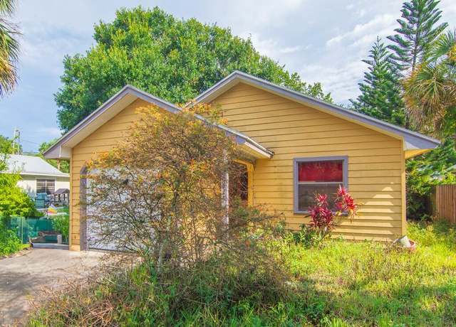 Property at 3625 2nd Ln, Vero Beach, FL 32968, 2 beds, 2 baths