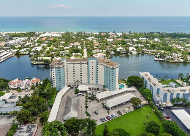 Property at 555 SE 6th Ave Unit 11d, Delray Beach, FL 33483, 3 beds, 2.5 baths