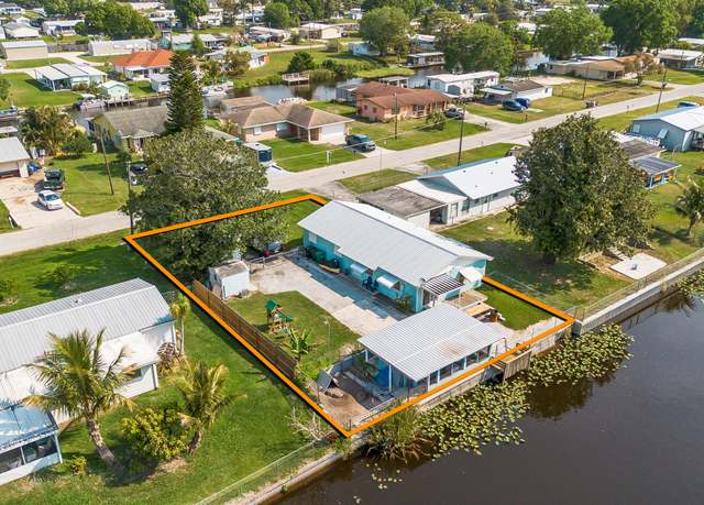 Property at 2828 SE 21st Ct, Okeechobee, FL 34974, 2 beds, 2 baths