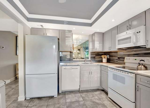Property at 14671 Bonaire Blvd #109, Delray Beach, FL 33446, 2 beds, 2 baths