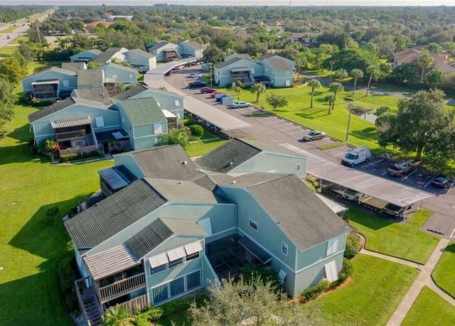 Property at 1172 Breezy Way #5, Sebastian, FL 32958, 2 beds, 2 baths