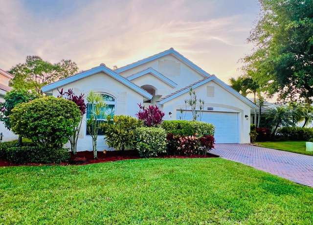 Property at 8045 SE Morningwood Pl, Hobe Sound, FL 33455, 3 beds, 2 baths