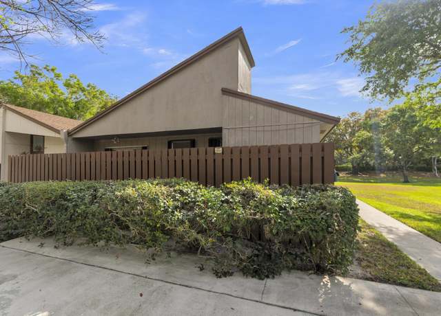 Property at 22280 Timberly Dr, Boca Raton, FL 33428, 3 beds, 2 baths