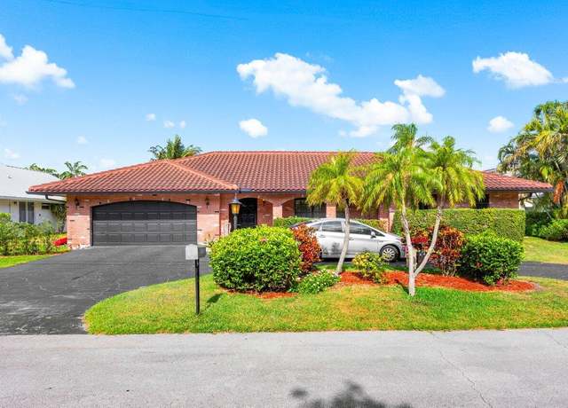 Property at 3163 NE 8th Ave, Boca Raton, FL 33431, 4 beds, 3 baths