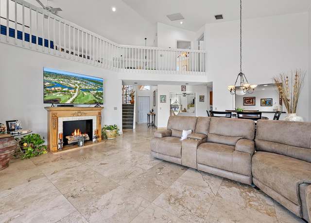 Property at 13210 Crisa Dr, Palm Beach Gardens, FL 33410, 3 beds, 2.5 baths
