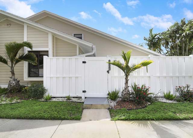 Property at 1004 Summerwinds Ln, Jupiter, FL 33458, 3 beds, 3 baths