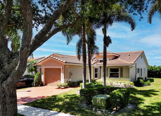 Property at 57 Sausalito Dr, Boynton Beach, FL 33436, 3 beds, 2 baths