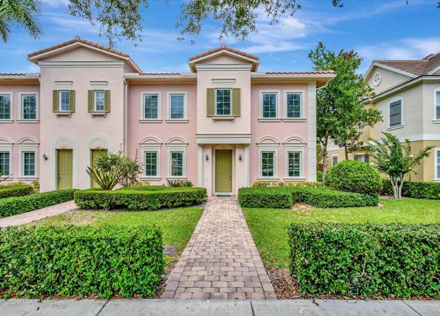 Property at 595 Dakota Drive Dr, Jupiter, FL 33458, 3 beds, 2.5 baths