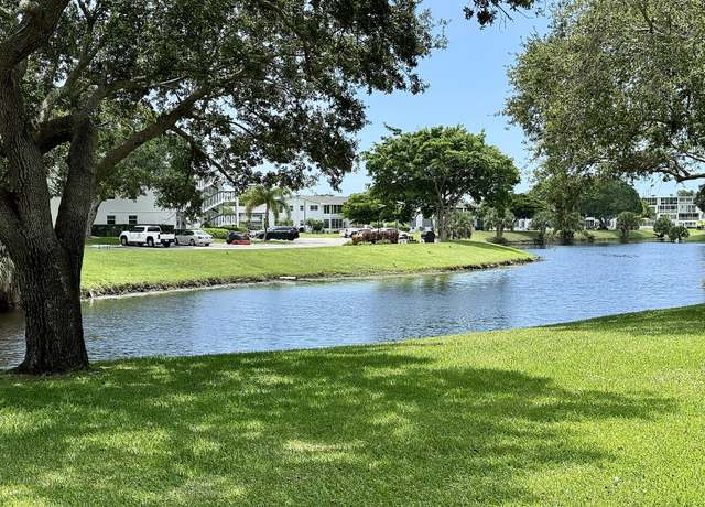Property at 1028 Newport H, Deerfield Beach, FL 33442, 1 bed, 1.5 baths