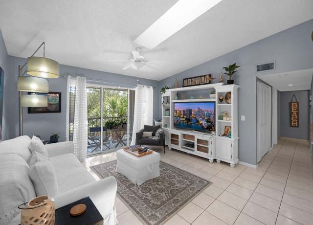 Property at 13771 Oneida Dr Unit C3, Delray Beach, FL 33446, 2 beds, 2 baths