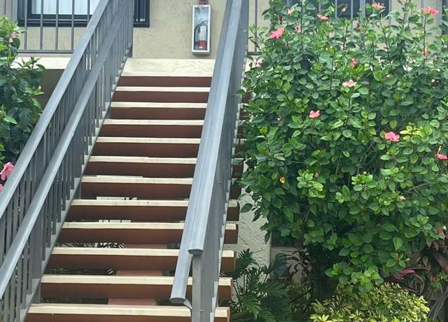 Property at 7891 Willow Spring Dr #1024, Lake Worth, FL 33467, 2 beds, 2 baths