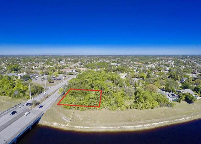 Property at 792 SW Port St Lucie Blvd, Port Saint Lucie, FL 34953