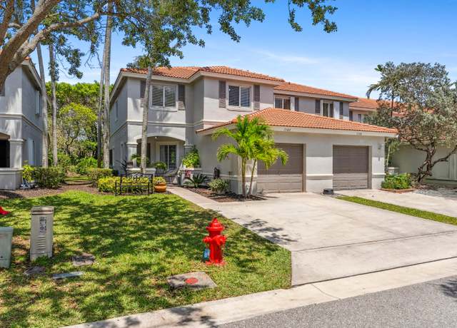 Property at 7140 Hawks Nest Ter, Riviera Beach, FL 33407, 4 beds, 2.5 baths