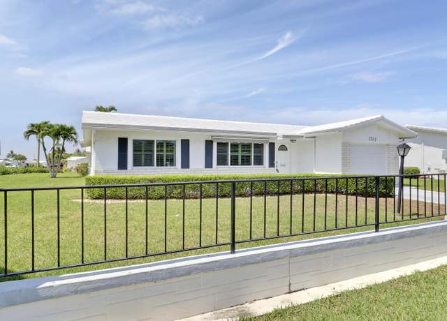 Property at 1703 SW 22nd Way, Boynton Beach, FL 33426, 2 beds, 2 baths
