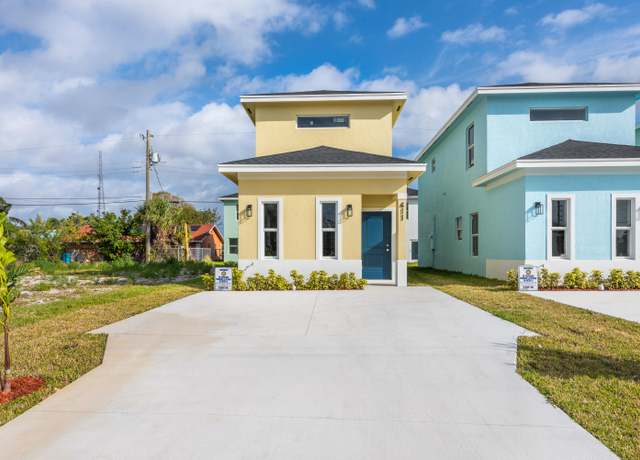 Property at 411 NW 12th Ave NW, Boynton Beach, FL 33435, 3 beds, 2.5 baths