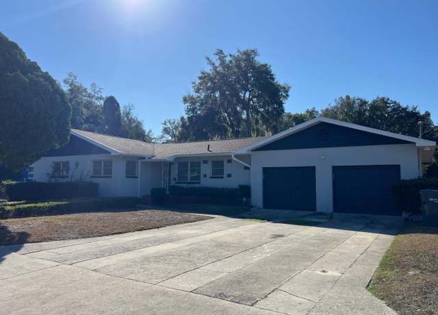 Property at 1732 SW 6th St, Ocala, FL 34471, 4 beds, 3 baths