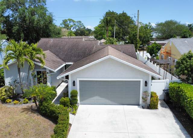 Property at 5740 Teakwood Rd, Lake Worth, FL 33467, 3 beds, 2 baths