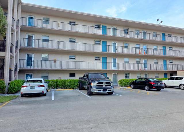 Property at 725 Lori Dr #206, Palm Springs, FL 33406, 1 bed, 1.5 baths