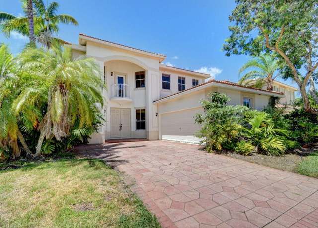 Property at 10537 Galleria St, Wellington, FL 33414, 4 beds, 3.5 baths
