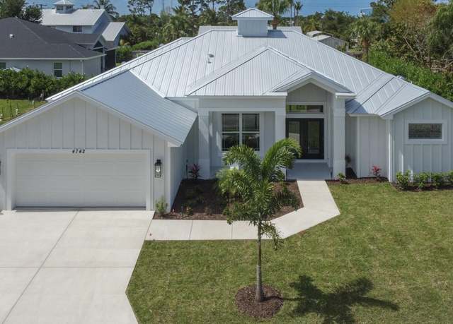 Property at 4742 SE Starling Way, Stuart, FL 34997, 4 beds, 2 baths