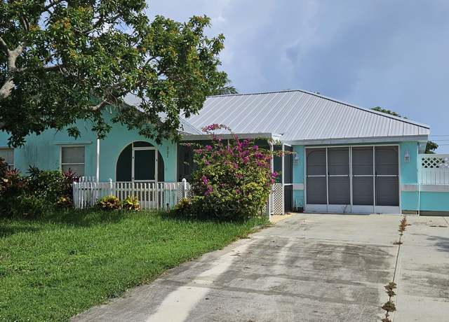 Property at 301 SW Whitmore Dr, Port Saint Lucie, FL 34984, 3 beds, 2 baths