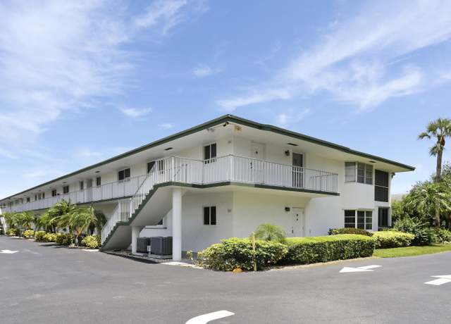 Property at 4 Garden St #101, Tequesta, FL 33469, 2 beds, 2 baths