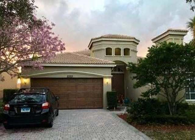 Property at 2333 Waburton Ter, Wellington, FL 33414, 4 beds, 2 baths