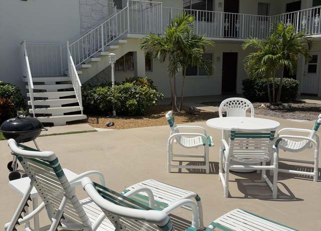 Property at 118 Yacht Club Dr #2, North Palm Beach, FL 33408, 2 beds, 1.5 baths