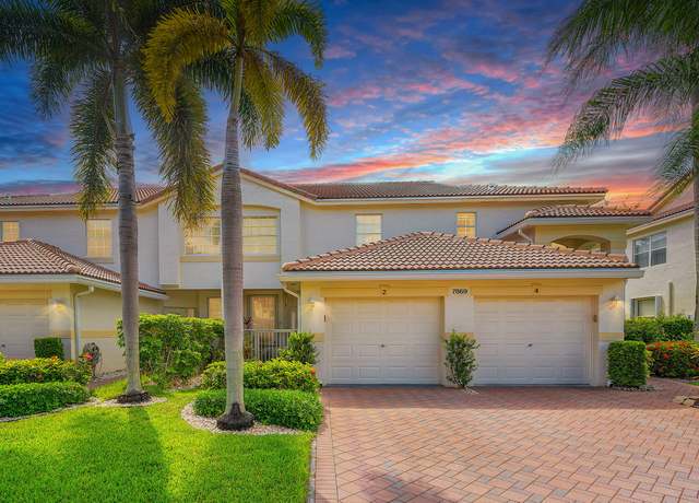 Property at 7869 Laina Ln #2, Boynton Beach, FL 33437, 3 beds, 2 baths