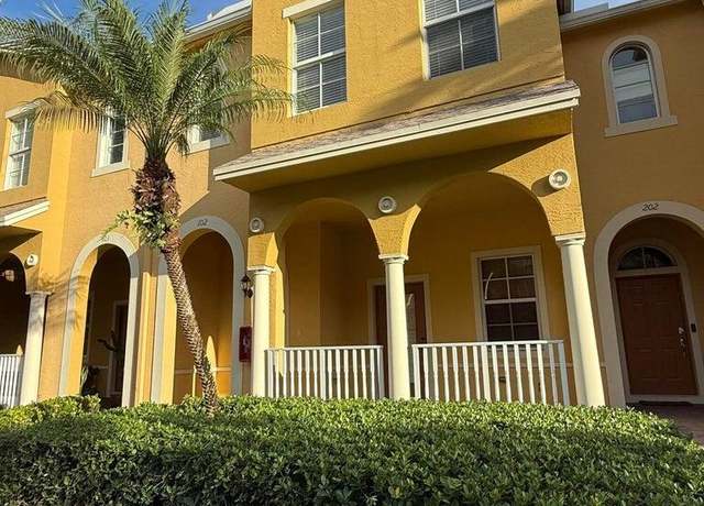 Property at 108 W Pigeon Plum Dr W #102, Jupiter, FL 33458, 3 beds, 2.5 baths