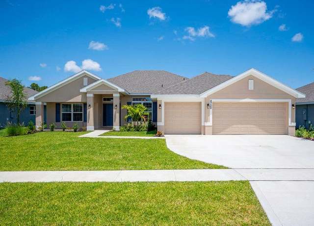 Property at 8728 Waterstone Blvd, Fort Pierce, FL 34951, 4 beds, 3 baths