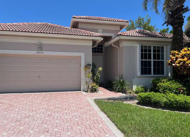 Property at 8820 Barrymore Ln, Boynton Beach, FL 33472, 3 beds, 2 baths