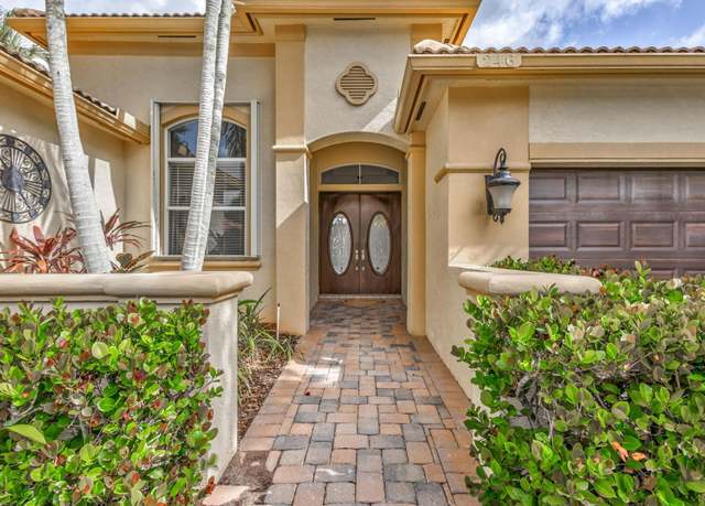 Property at 246 S Sedona Way, Palm Beach Gardens, FL 33418, 4 beds, 2.5 baths