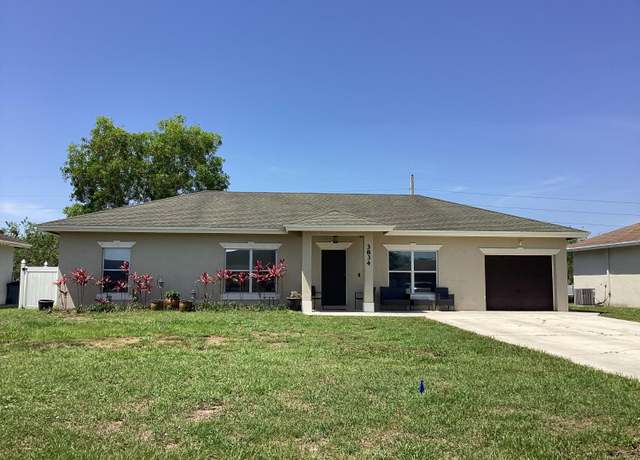 Property at 3834 SE 12th Dr, Okeechobee, FL 34974, 4 beds, 2 baths