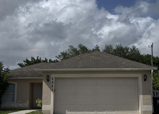 Property at 1321 SW Calmar Ave, Port Saint Lucie, FL 34953, 3 beds, 2 baths