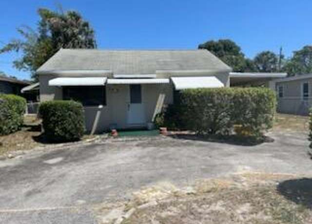 Property at 1156 W 33rd St, Riviera Beach, FL 33404, 2 beds, 1.5 baths