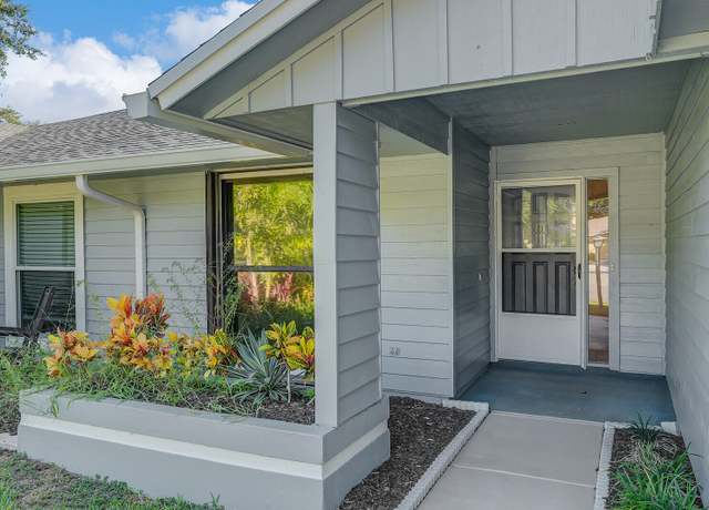 Property at 12726 SE Pinehurst Ct, Hobe Sound, FL 33455, 2 beds, 2 baths