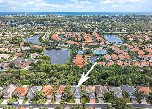 Property at 26 Princewood Ln, Palm Beach Gardens, FL 33410, 3 beds, 2 baths