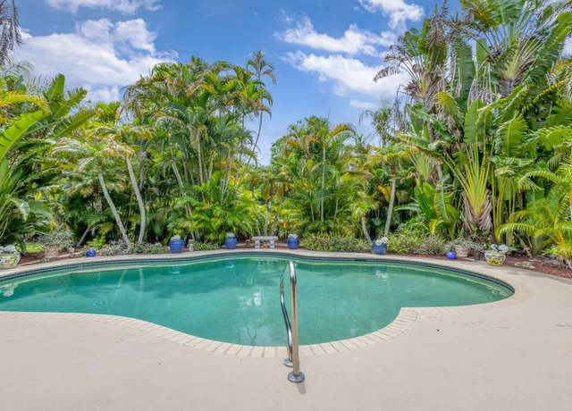 Property at 15315 78th Dr N, Palm Beach Gardens, FL 33418, 4 beds, 2 baths