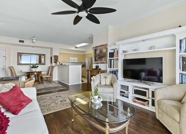Property at 616 Clearwater Park 906 Rd #906, West Palm Beach, FL 33401, 2 beds, 2 baths