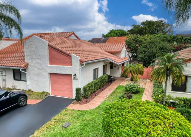 Property at 21588 Magdalena Ter, Boca Raton, FL 33433, 3 beds, 2 baths