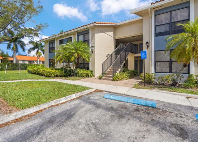 Property at 1453 Lake Crystal Dr Unit A, West Palm Beach, FL 33411, 2 beds, 2 baths