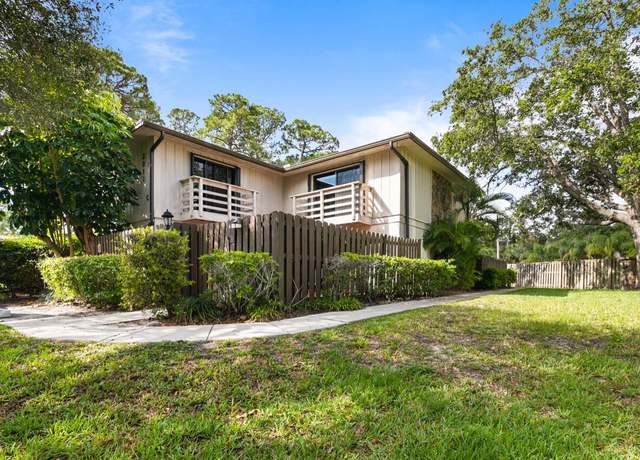 Property at 2811 Stoneway Ln Unit C, Fort Pierce, FL 34982, 2 beds, 2 baths