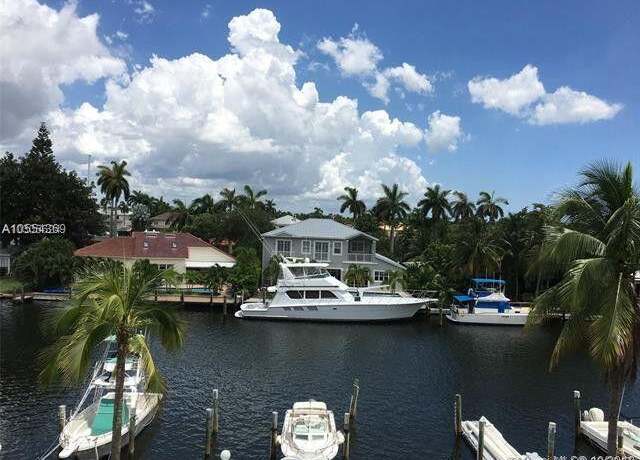 Property at 1731 SE 15th St #201, Fort Lauderdale, FL 33316, 2 beds, 1.5 baths