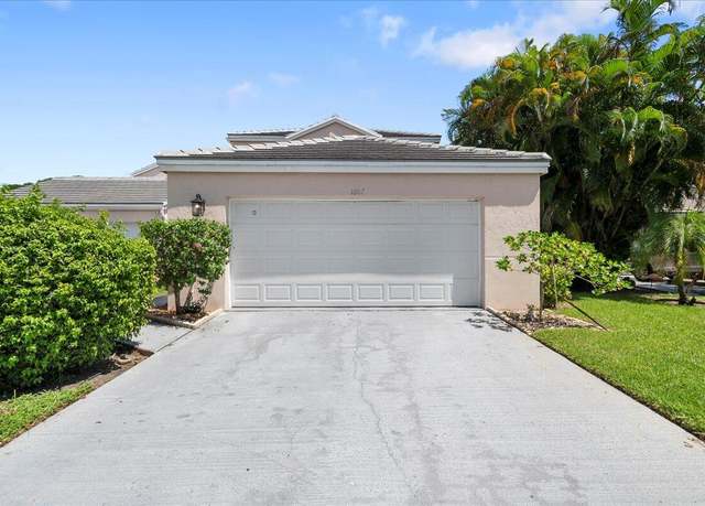 Property at 1007 Island Manor Dr, Greenacres, FL 33413, 3 beds, 2.5 baths