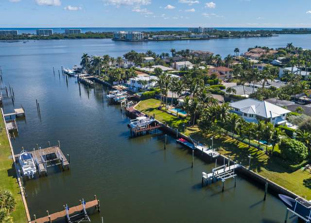 Property at 2614 Furman Ln, Lake Worth Beach, FL 33460, 4 beds, 4.5 baths