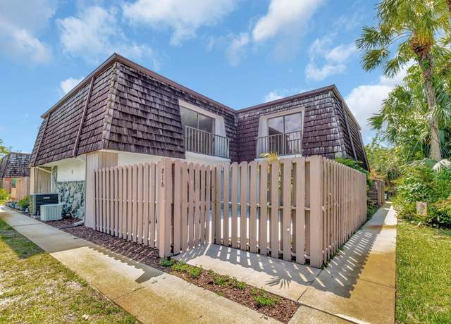 Property at 816 NW 10th Ter, Stuart, FL 34994, 2 beds, 2.5 baths