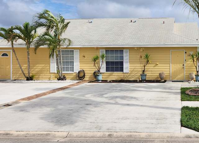 Property at 1501 Royal Forest Ct, West Palm Beach, FL 33406, 2 beds, 2 baths